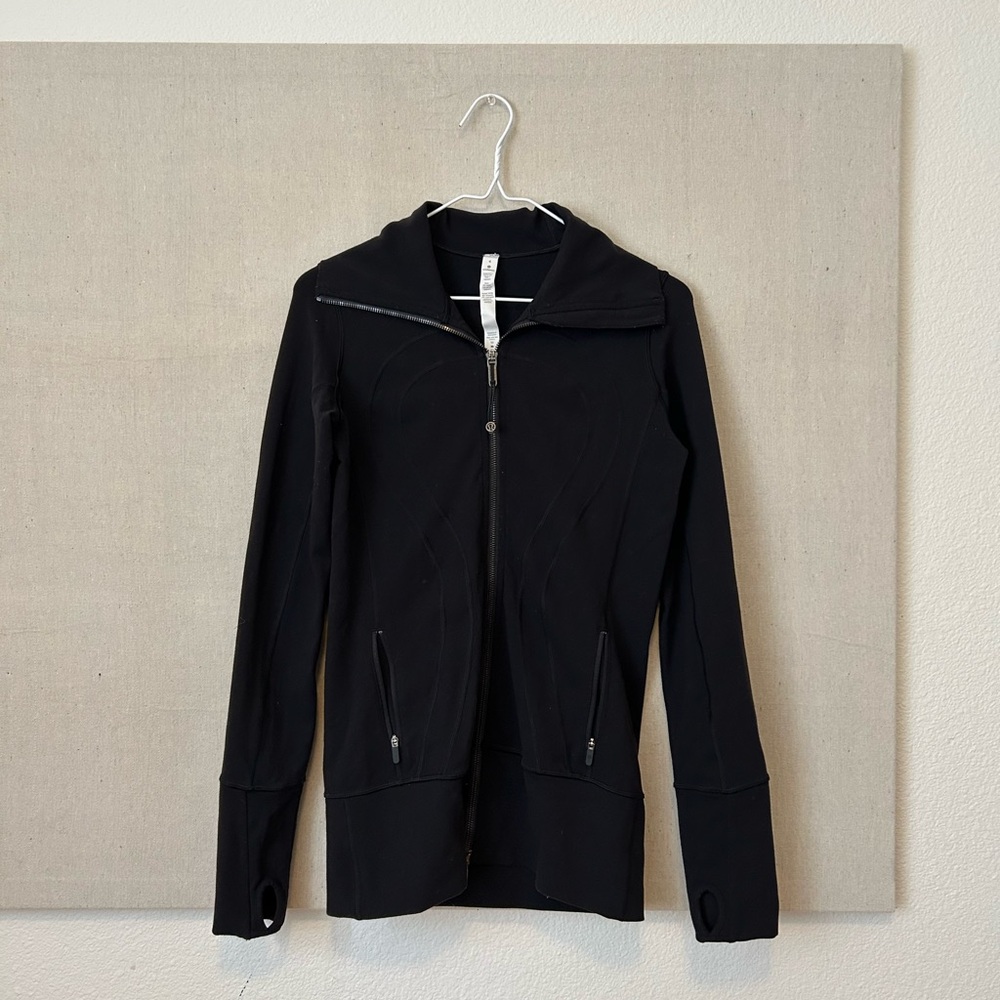 Lululemon Women's Black Jacket